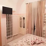 Gli Oleandri Bed & Breakfast