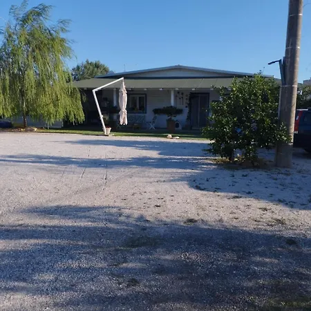 Gli Oleandri Bed & Breakfast 3*